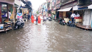 40 मिनट की बारिश में शहर पानी-पानी