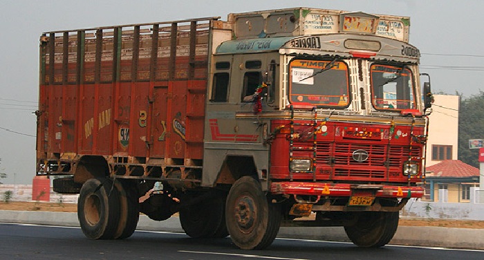 ट्रक का सौदा कर दर्ज कराई चोरी की शिकायत