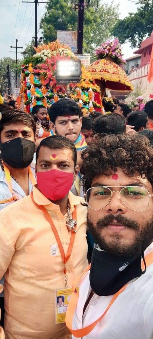 महाकालेश्वर मंदिर समिति ने बड़ी संख्या में ना जाने किस-किस को बांट दिए पास, यही बढ़ा रहे भीड़