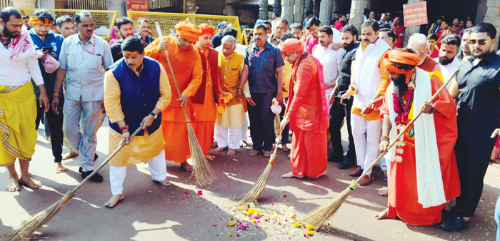 बालकनाथ योगी