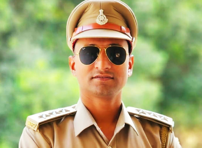 26 लाख का पैकेज छोड़, मोरिया के विनोद ओरा धाकड़ ने MPPSC में फिर लहराया परचम