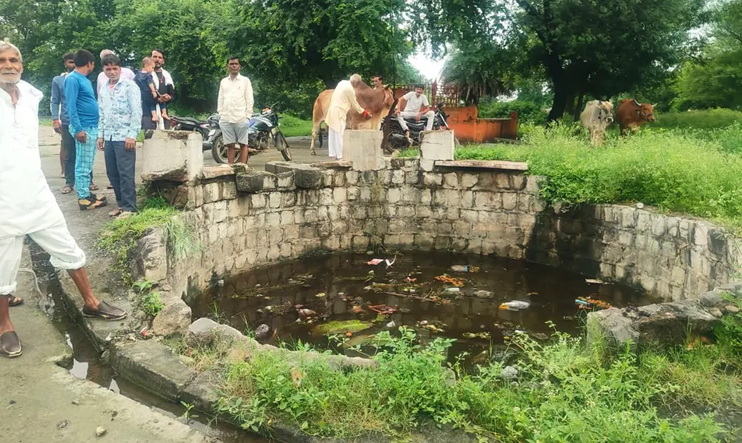 खतरा बना खुला कुआँ, एक और मौत: प्रशासन की लापरवाही पर उठे सवाल
