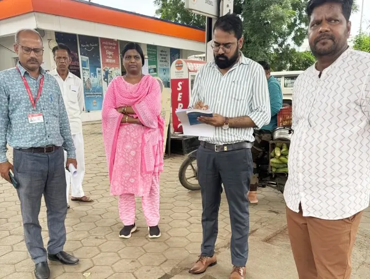 डीजल के टैंक में पानी, सीहोर के पेट्रोल पंप पर बड़ी कार्रवाई