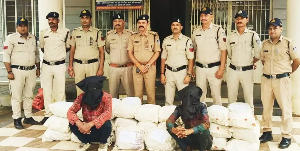 बड़ोद: ट्रक से 253 किलो गांजा बरामद