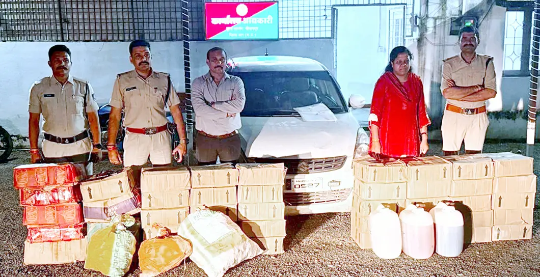 अवैध शराब की बड़ी खेप पकड़ी, स्विफ्ट डिजायर कार से 8 लाख रुपये की शराब जब्त