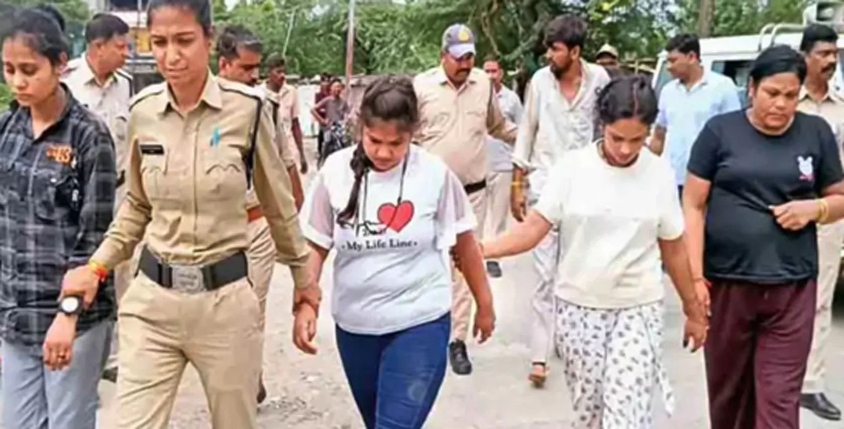 शादी के बहाने लाखों ले उड़ा लूटेरी दुल्हन का परिवार