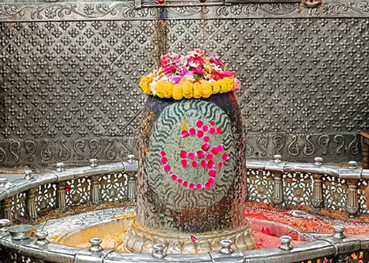 महाकाल मंदिर में शनि प्रदोष व धनतेरस से शनिवार को  शुरू हो जाएगी दीपावली