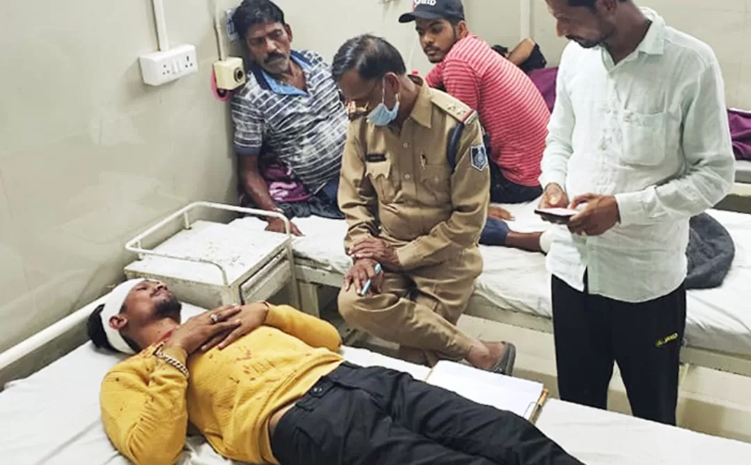 मामूली बात पर चली तलवार, पांच लोग घायल