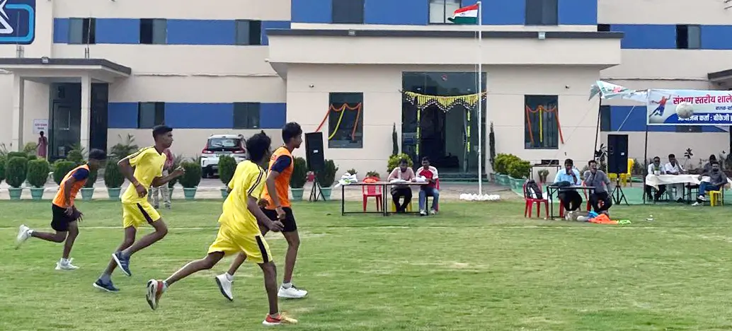 संभाग स्तरीय शालेय हैंडबॉल प्रतियोगिता में खरगोन की बालिकाओं ने बाजी मारी, इंदौर के बालक बने विजेता