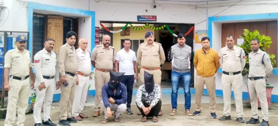 डकैती की योजना बनाते दो बदमाश हथियार सहित गिरफ्तार, पुलिस को बड़ी सफलता!