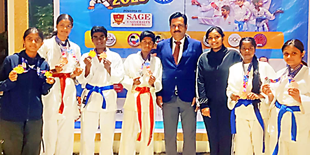 उज्जैन के जिला आत्मरक्षा कराते संघ के खिलाडिय़ों का ऑल इंडिया शौर्य कप प्रतियोगिता में शानदार प्रदर्शन