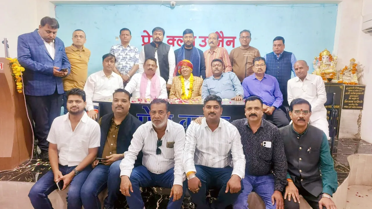 अपना चैनल के नंदलाल यादव प्रेस क्लब अध्यक्ष, विजय व्यास सचिव बने