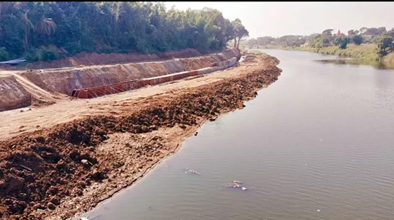 सिंहस्थ में घाट बनाने के लिये शिप्रा के पाट को किया छोटा