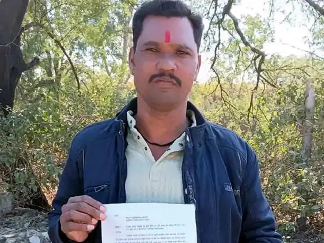 उज्जैन: हाईवे ने छीना रास्ता, तो किसान ने सीएम से मांग लिया हेलिकॉप्टर