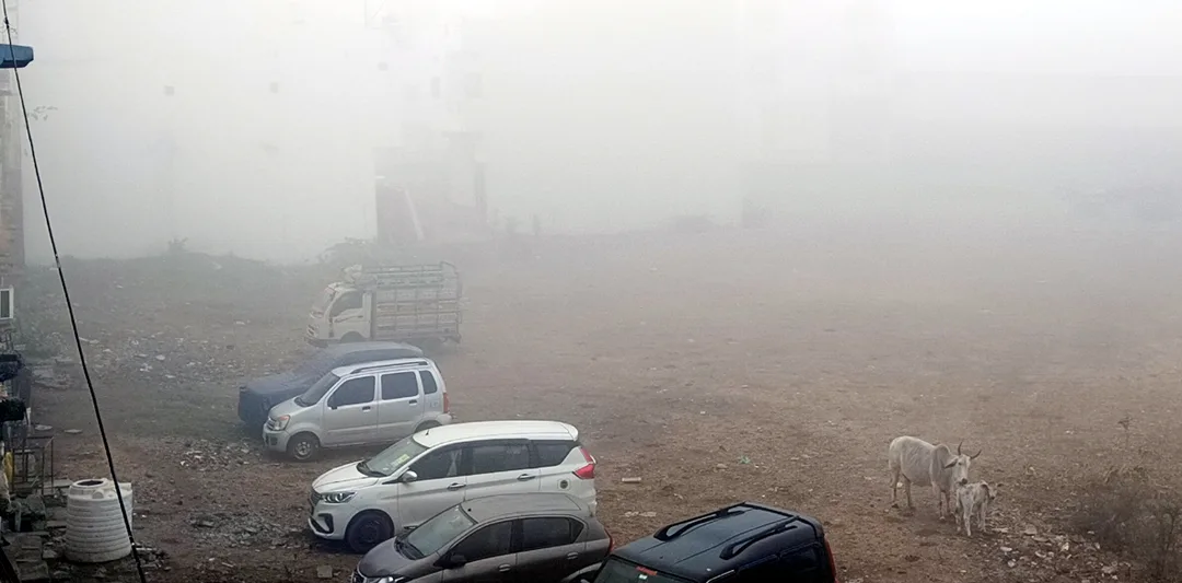 हाड़ कंपाने वाली ठंड की चपेट में नलखेड़ा, 6 डिग्री तक लुढ़का पारा