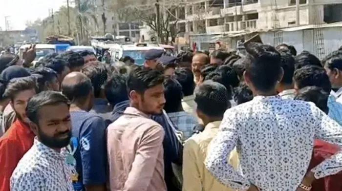 सिंहस्थ निर्माण कार्य के दौरान हादसा: करंट लगने से श्रमिक की मौत, चक्काजाम और हंगामा