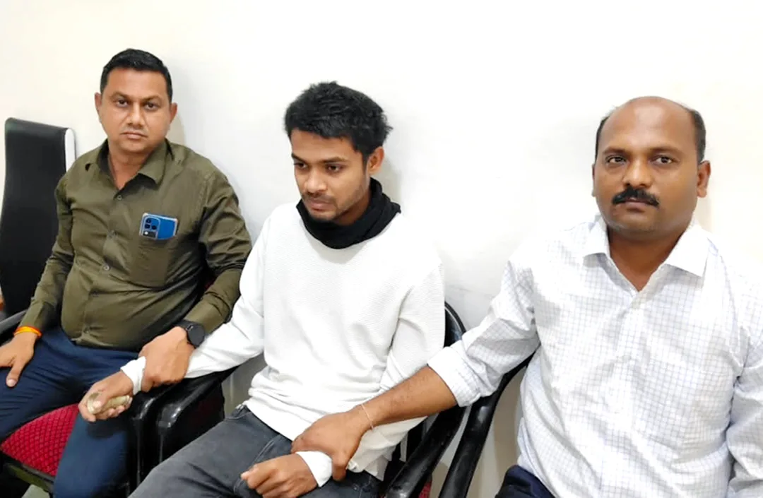 पट्टा दिलाने के नाम पर 30 हजार रुपये की मांग, लोकायुक्त ने बाबू को रंगे हाथ दबोचा