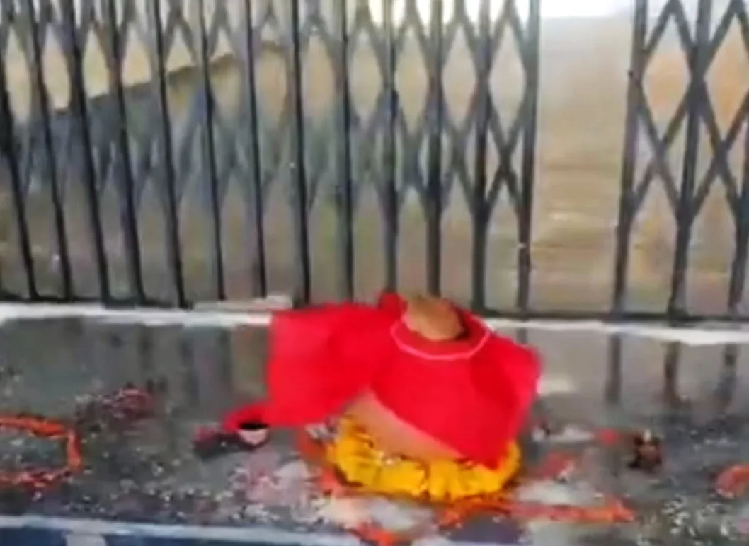 विवि की कृषि अध्ययनशाला में तंत्र क्रिया: दीवार पर लिखा ‘तुम सब मरोगे’, दहशत का माहौल