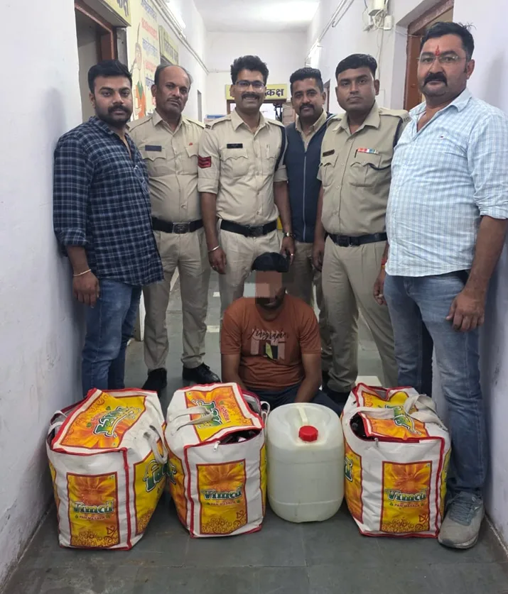 उज्जैन में नानाखेड़ा पुलिस ने अंतरराज्यीय शराब तस्करी नेटवर्क को किया ध्वस्त, 50 लाख का माल जब्त